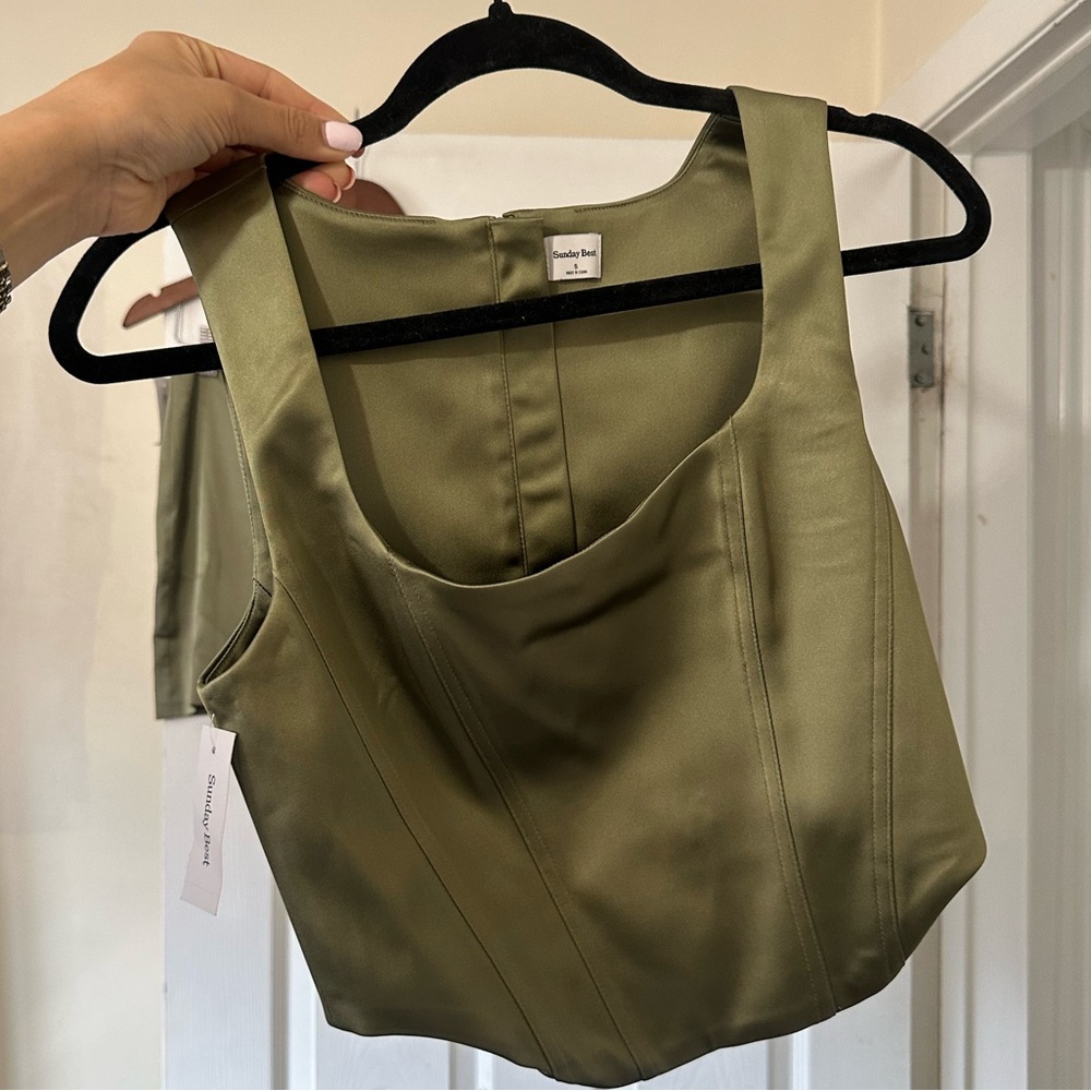 Sunday best co-ord tags on